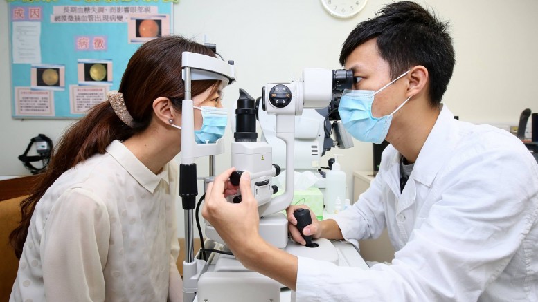 Calls for relaxation of restrictions for overseas-trained doctors to be allowed to practise in Hong Kong are growing.
