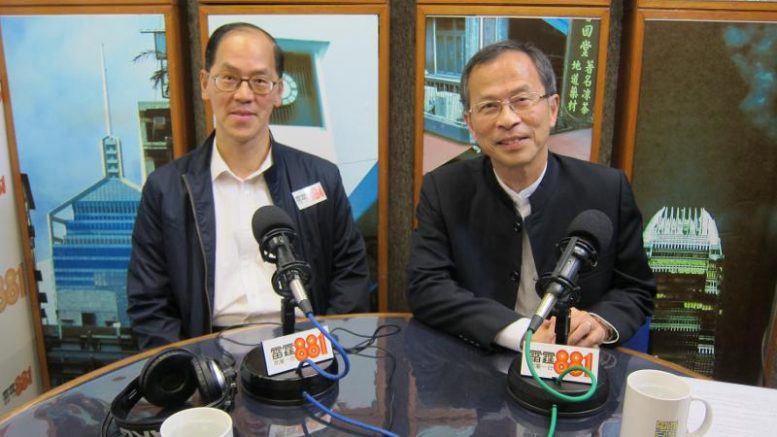 Outgoing Legislative Council President Tsang Yok-sing, tipped as a dark horse in the next chief executive election, turns a radio programme host at Commercial Radio beginning on September 12. In his debut, he has his younger brother, Tsang Tak-shing, former home affairs minister, as his guest.